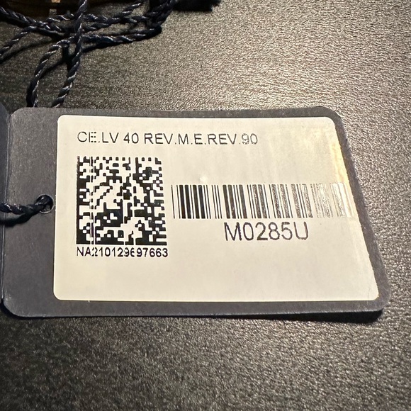 Louis Vuitton Leather Bracelet - Picture 7 of 7